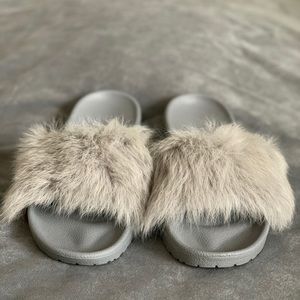 Uggs Grey Royale Fur Slides Slippers
